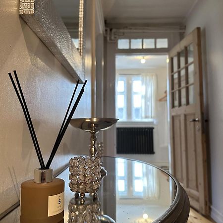 Reykjavik Urban Escape 2-Bedroom Haven With Private Entrance Екстер'єр фото
