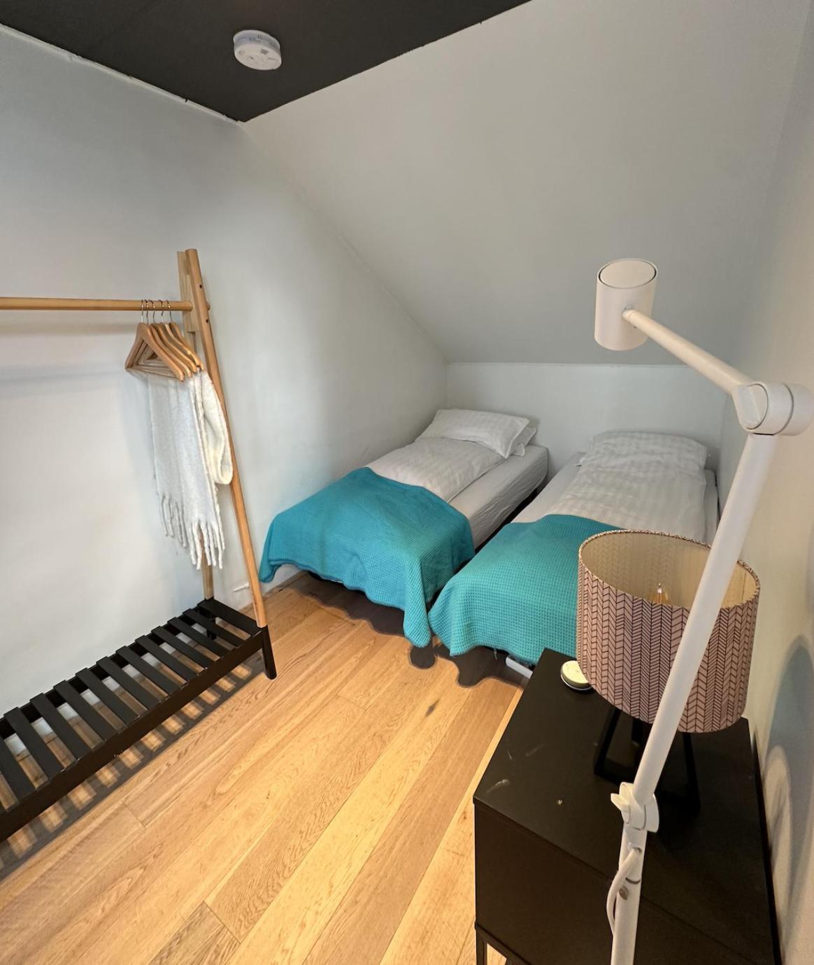 Reykjavik Urban Escape 2-Bedroom Haven With Private Entrance Екстер'єр фото